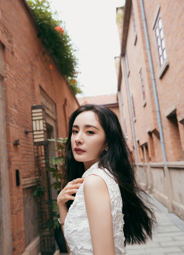 杨幂解约代言事件,杨幂代言解约具体情况