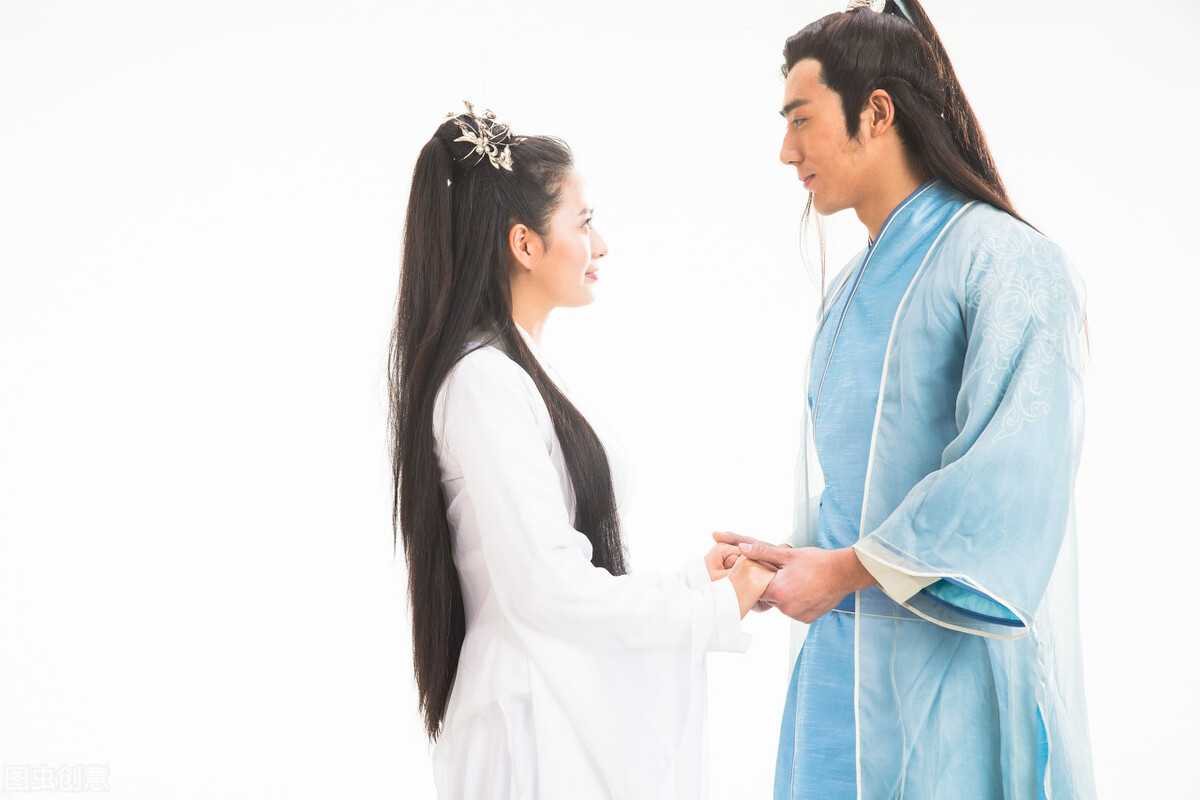 亲生父亲利用我结交权贵，身不由己的我一心错付，结局竟如此悲凉