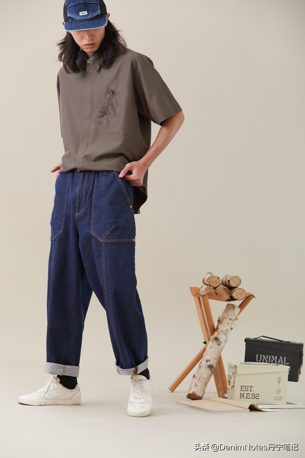 牛仔裤掉色怎么都洗不干净,褪色牛仔裤怎么才能不掉色