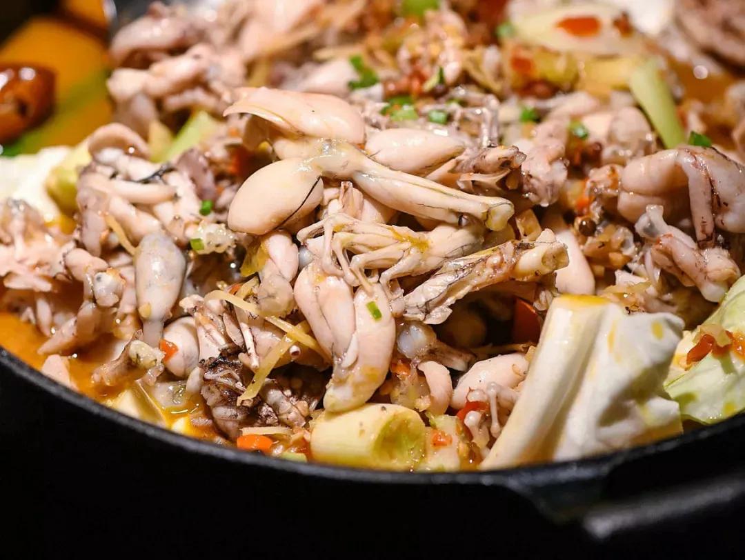 老佛爷炭火蛙锅加盟,厨先生加盟