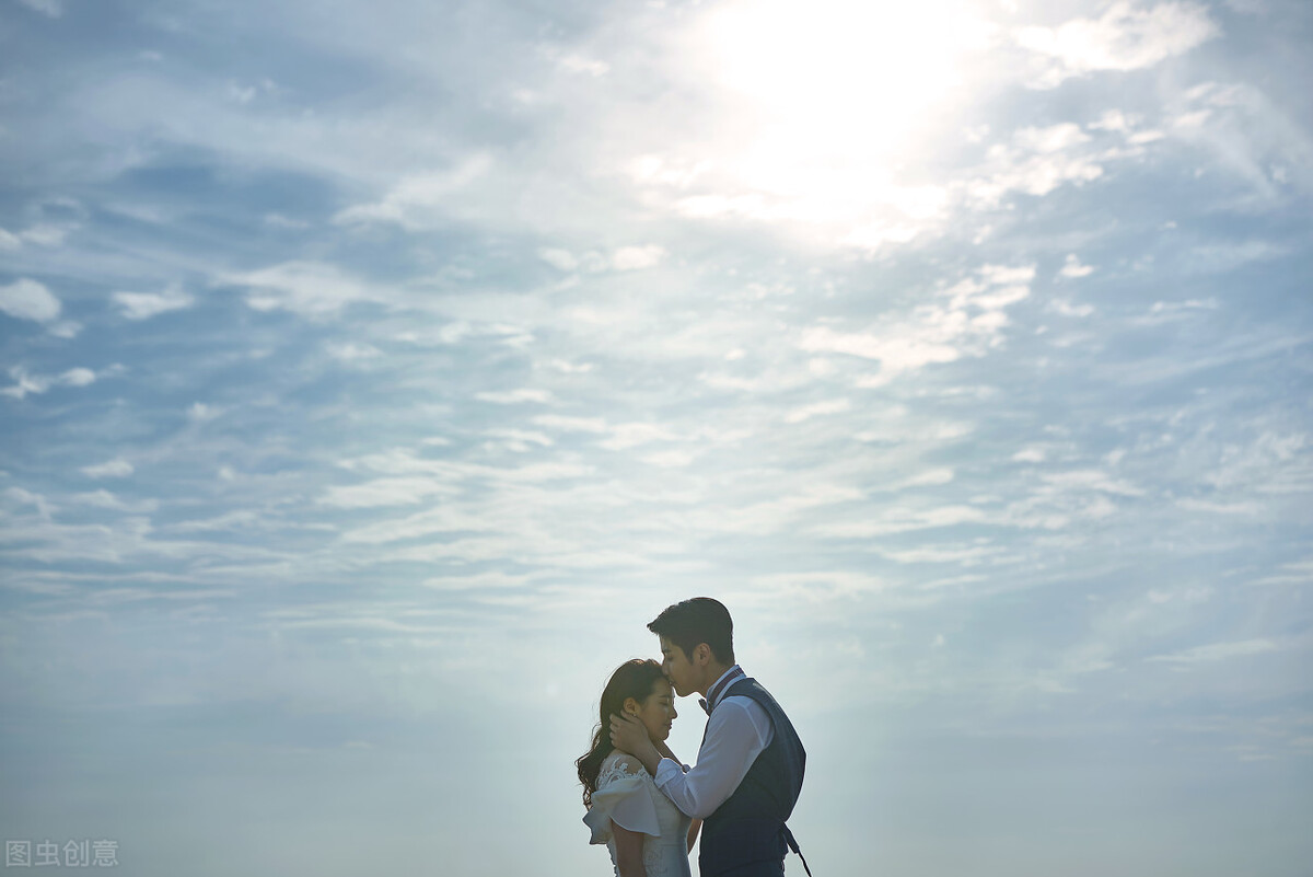 婚姻里,为什么女人总是喜欢管钱?多半是这三个原因