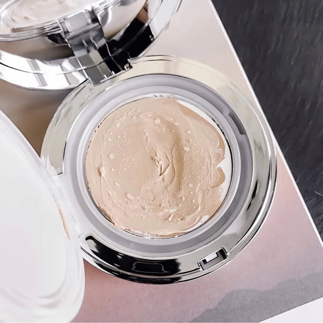 李佳琪推荐的这8款爆火气垫：真的好用么？