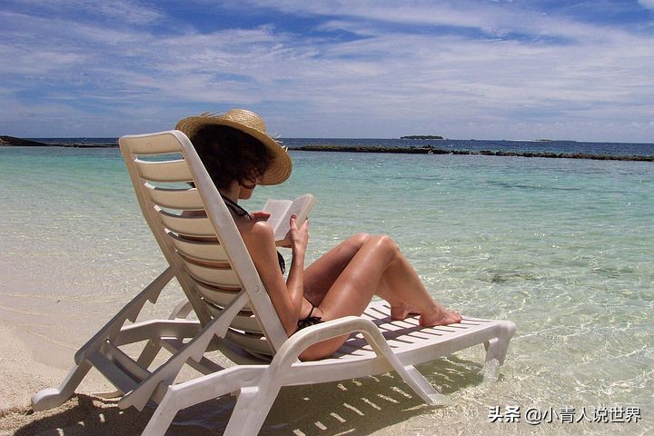 马尔代夫的蓝色海水清澈透明是潜水圣地，马尔代夫是个怎样的岛国