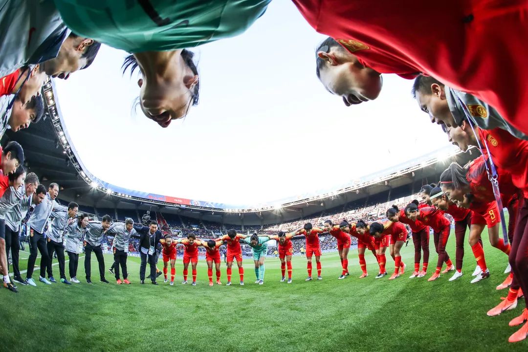 倔强玫瑰完整版,铿锵玫瑰剪辑版