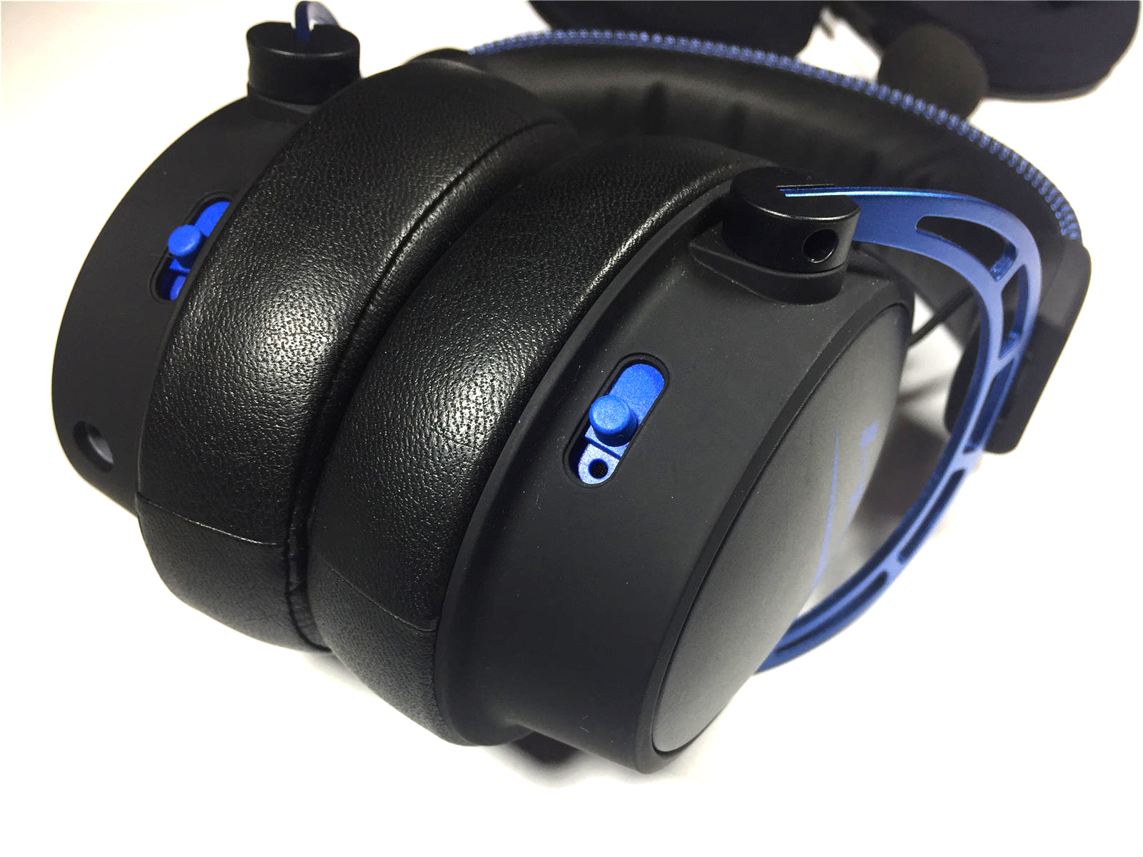 体验hyperx阿尔法加强版游戏耳机,hyperx阿尔法无线游戏耳机