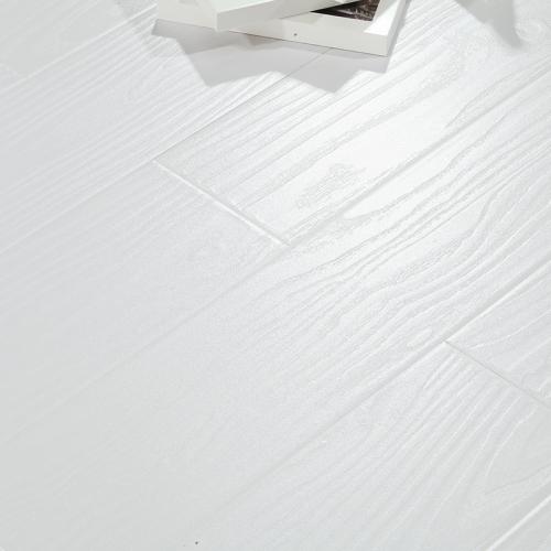 卖地板的销售员赚了你的钱还笑话你，因为你不懂地板颜色怎么选