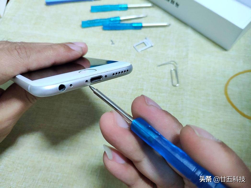 苹果手机换的电池掉电快怎么办,苹果手机掉电快是不是要换电池了