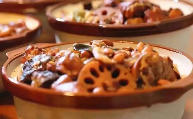 风景不输趵突泉,风景不输凤凰古城却游客稀少