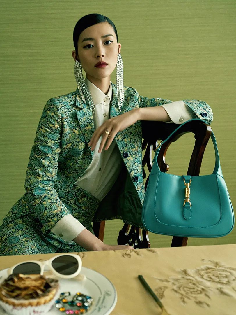 复古辣妹腋下包小众质感新月包,意大利腋下包推荐小众高级款