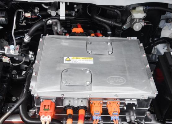 新能源比亚迪s2价格及图片,比亚迪s2最低价优惠多少