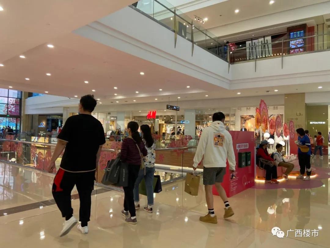 lv进入南宁万象城,lv南宁万象城