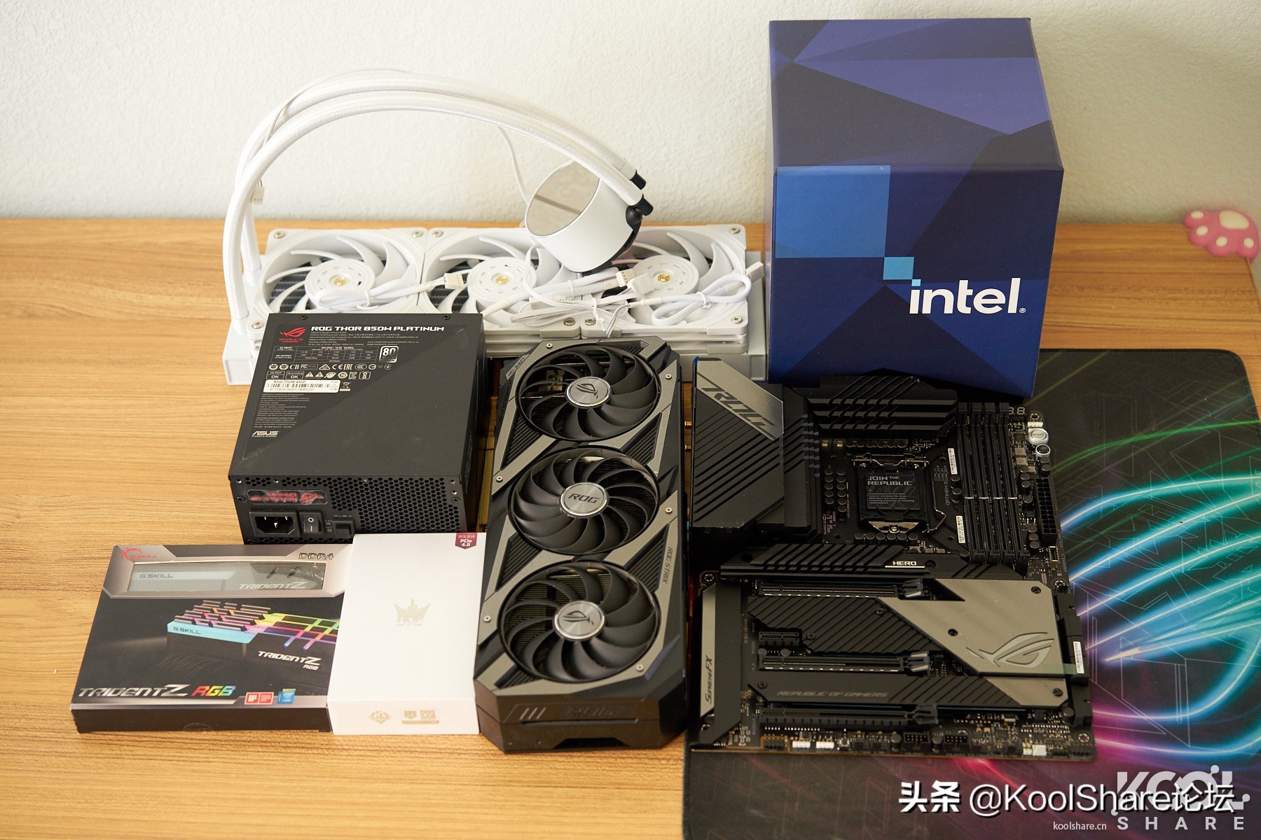 英特尔第10代i5酷睿处理器,最新的英特尔酷睿处理器