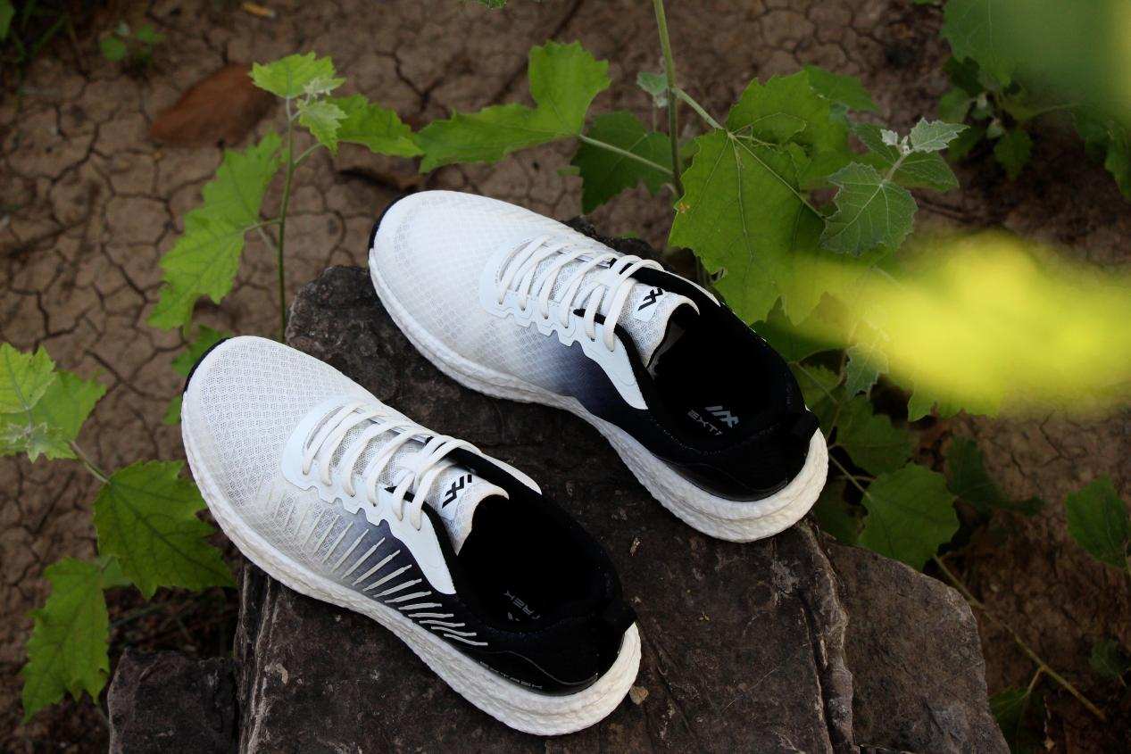 天越coolmax跑步鞋,天越透气轻弹跑步鞋