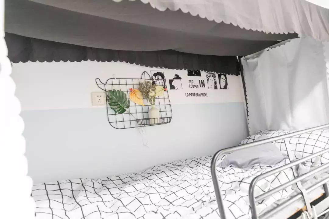 宜家风的寝室？网友又酸了：浙大的寝室，不是我的寝室！