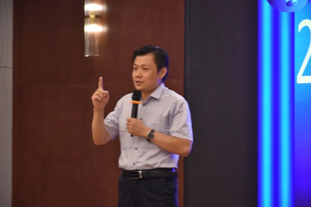 金星啤酒集团经销商,金星啤酒经销商大会