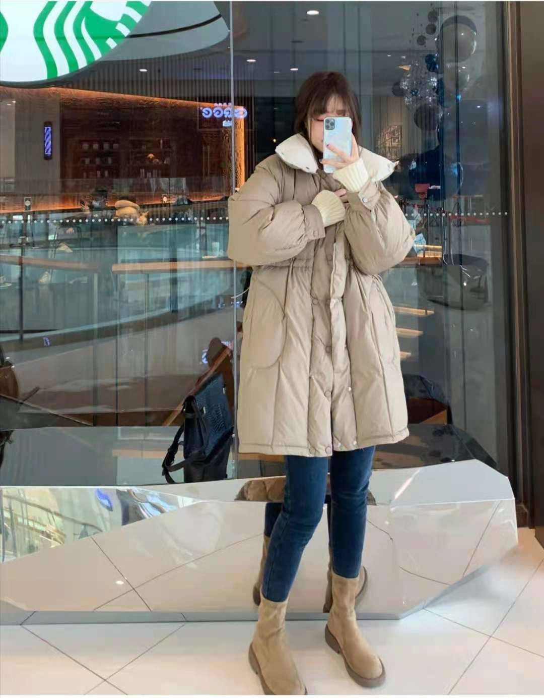 60岁穿短款羽绒服搭配下身,工装羽绒服下身搭配什么裤子