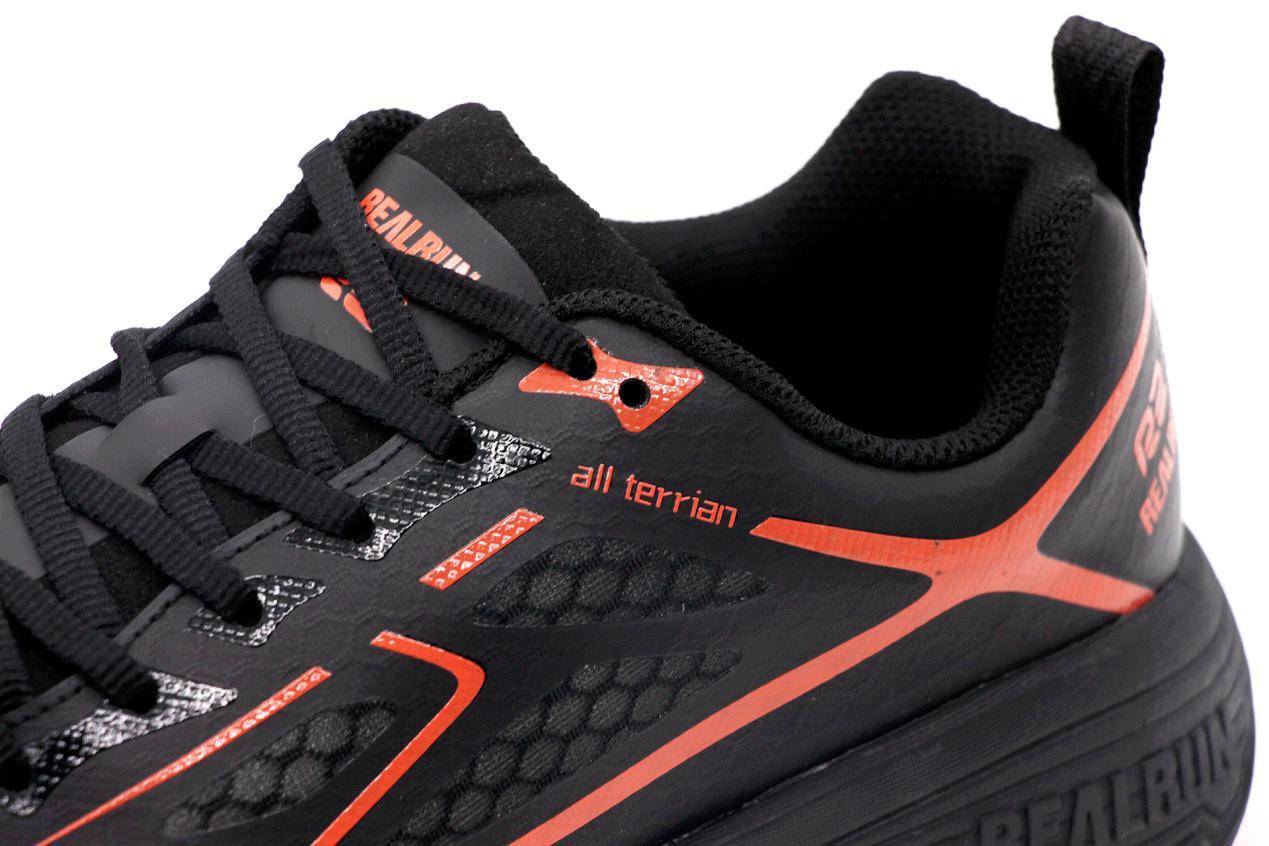 vibram防滑跑鞋徒步,vibram大底耐磨测试