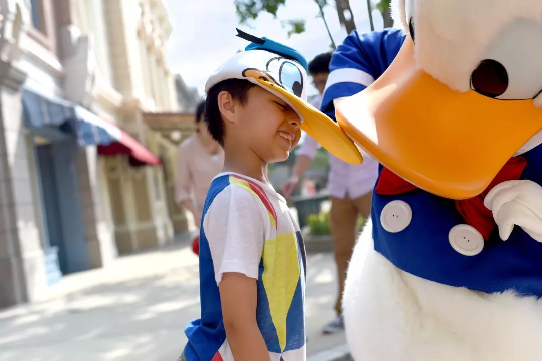 怎么给宝宝庆祝生日快乐,宝宝生日最简单的生日仪式