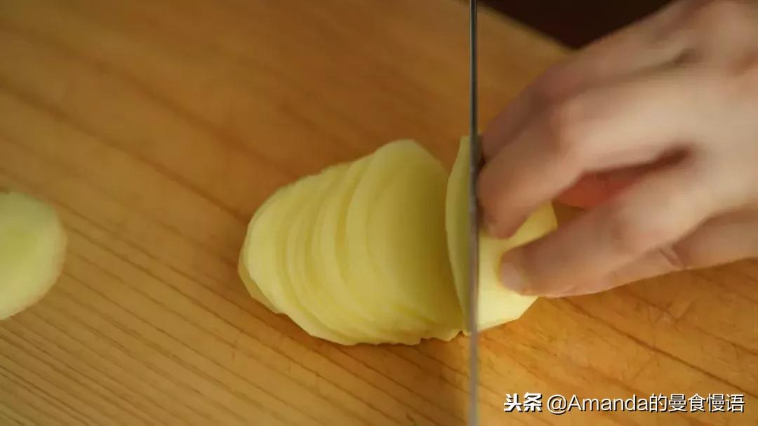 「曼达干货馆」你真的会切菜吗？赠你一本实用刀工秘籍（上篇）