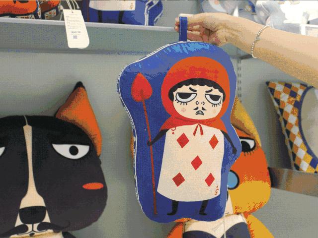 阿里银泰百货新零售,共响圈