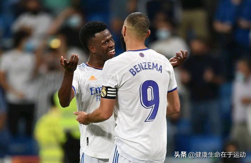 安切洛蒂执教皇马战术,安切洛蒂夺欧冠穆里尼奥祝贺