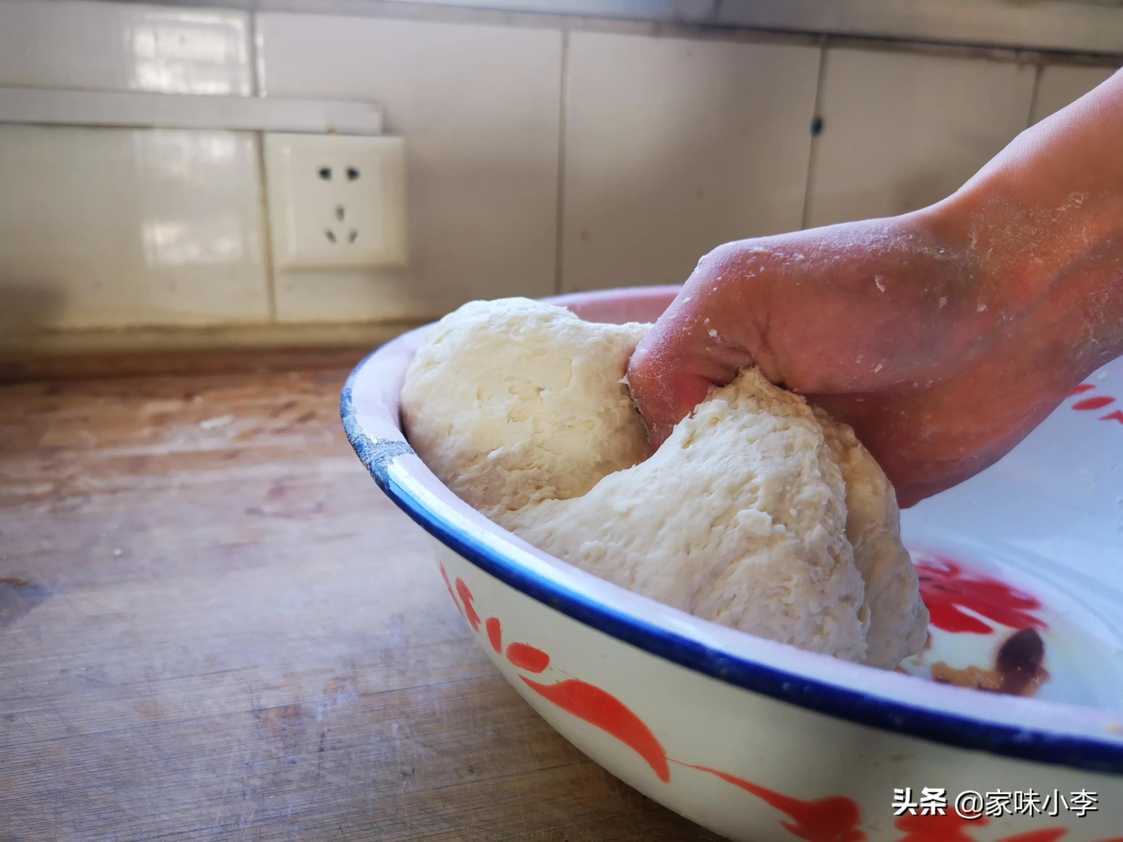 和面不粘手的方法和技巧,手和面如何和才筋道