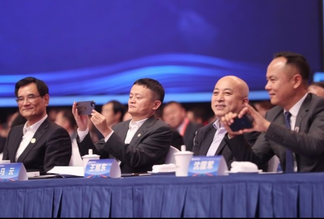 苹果为什么是高端品牌,苹果真的是奢侈品吗