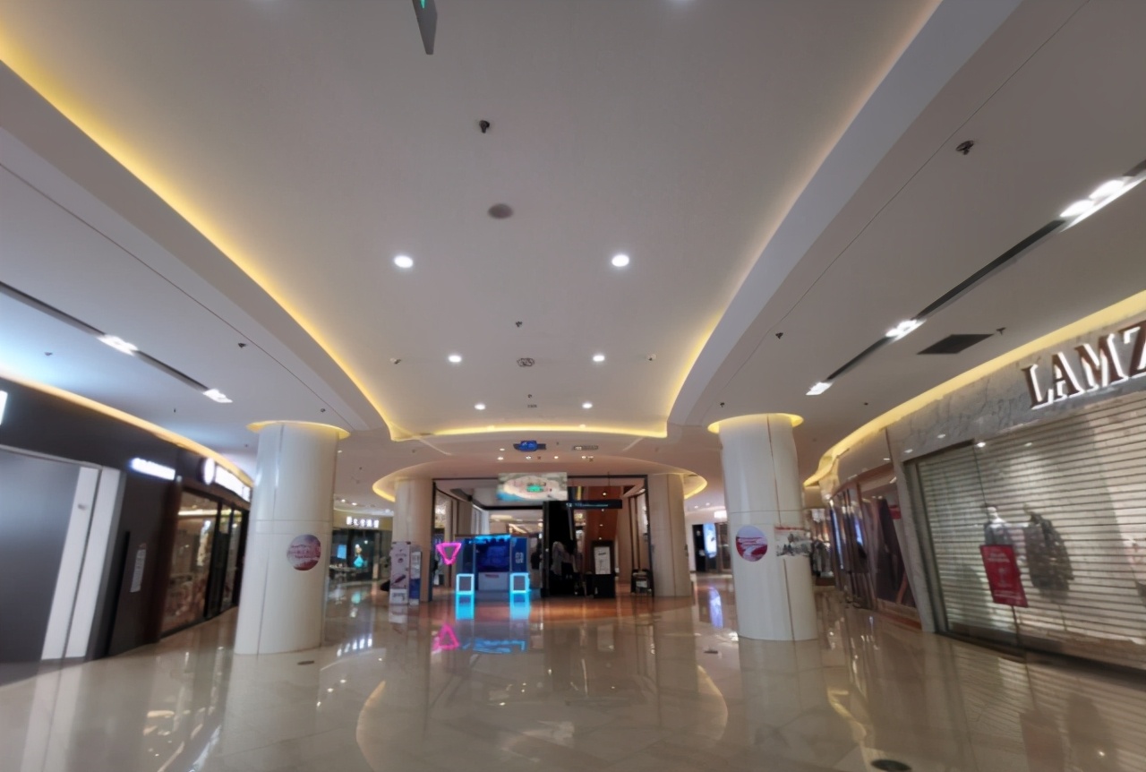 河北一商场走下坡路,被网购和直播带货“压垮”,人气低迷难生存