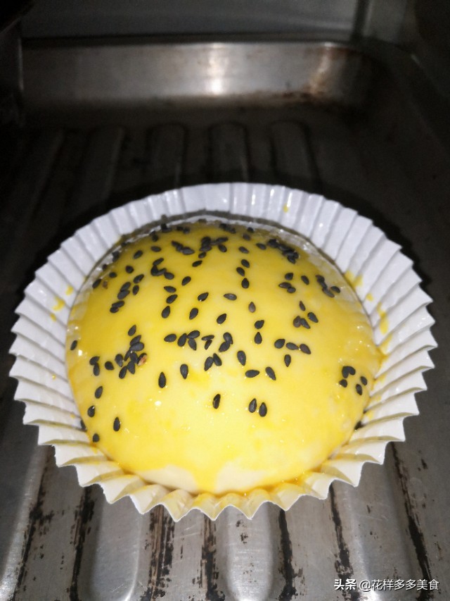 如何让刚出来的面包保持脆,怎样让面包拉出丝