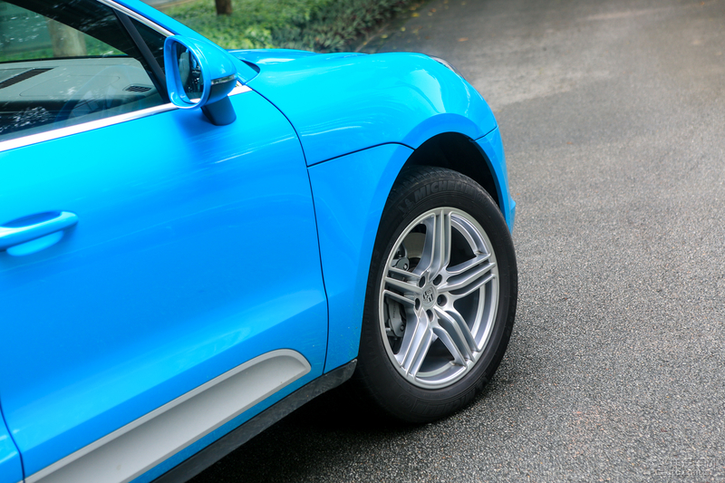 2019款保时捷macans运动suv之选 (2022款保时捷macan s深度试驾2.9t)