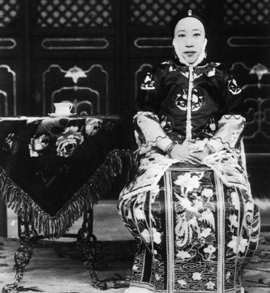 袁世凯原配于氏简介,袁世凯原配