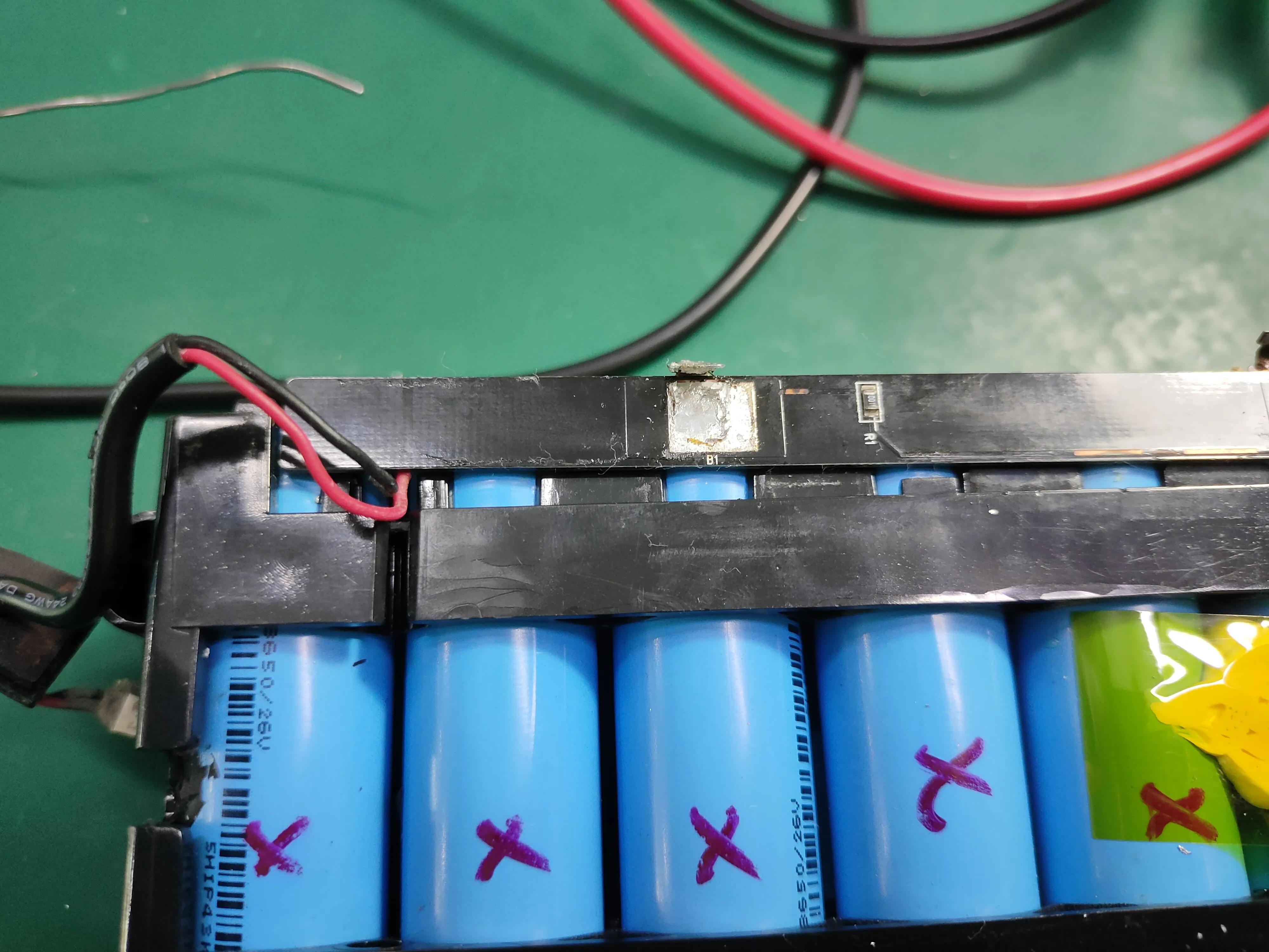 小米滑板车电池多少钱,小米滑板车pro电池拆解