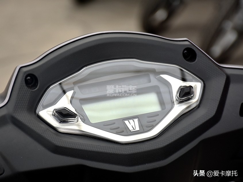 豪爵usr125极限测评,豪爵合资踏板