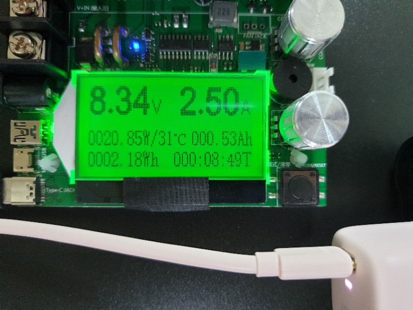 ​一见倾心！UIBI柚比“小冰块”迷你PD快速充电套装体验