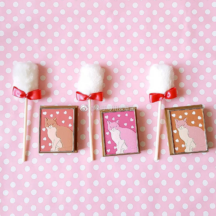 颜值爆表的彩妆合集,颜值超高的彩妆套盒