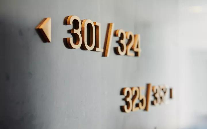 酒店标识牌级别划分,酒店广告牌包含哪些