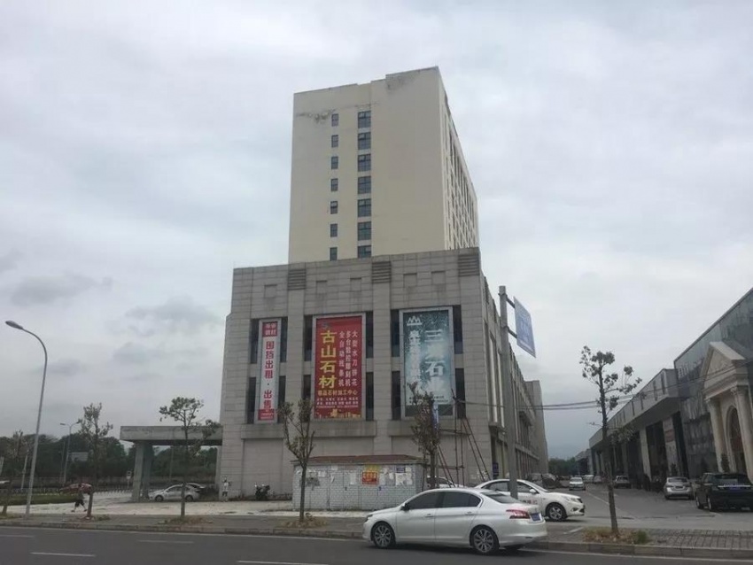 大川滨水城股权再次转让，谁是门业大王的接盘侠”