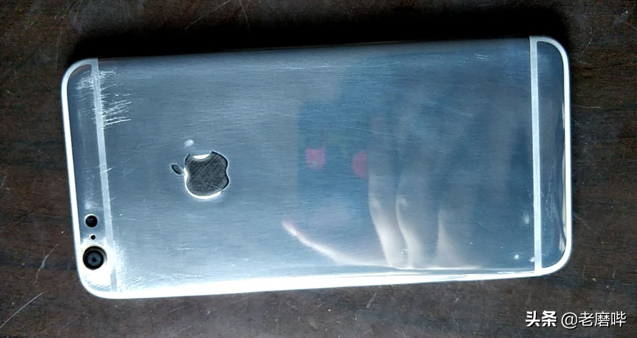 手机壳太脏了刷不干净怎么办,透明手机壳氧化变黄了怎么变白