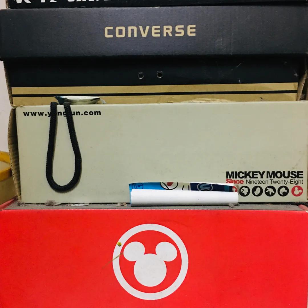 吹水鸭先知|羡慕有个玩鞋的姐姐,因为她会送适合的鞋给我