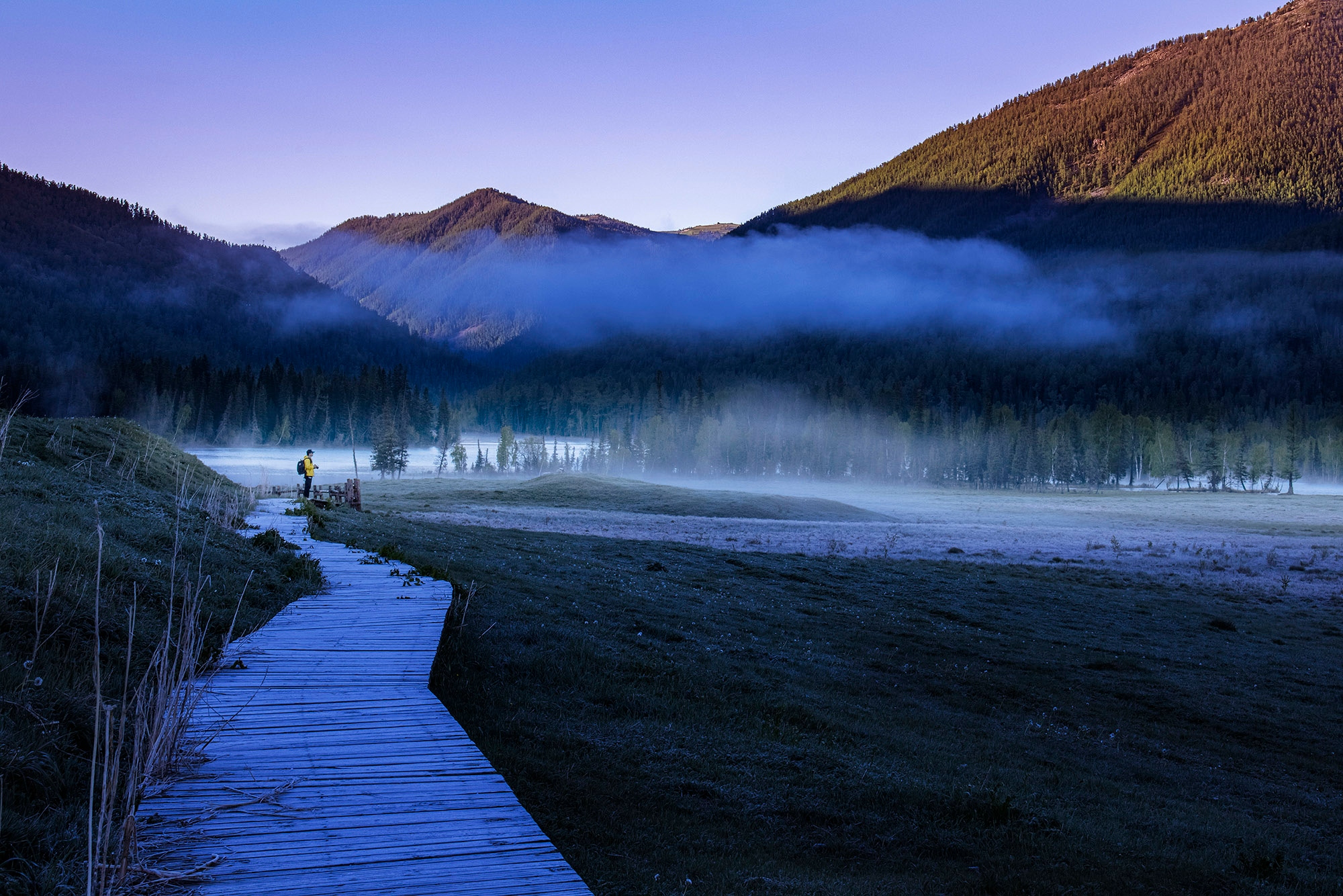 eosr5适合风光摄影吗,eosr和r5哪个拍视频好