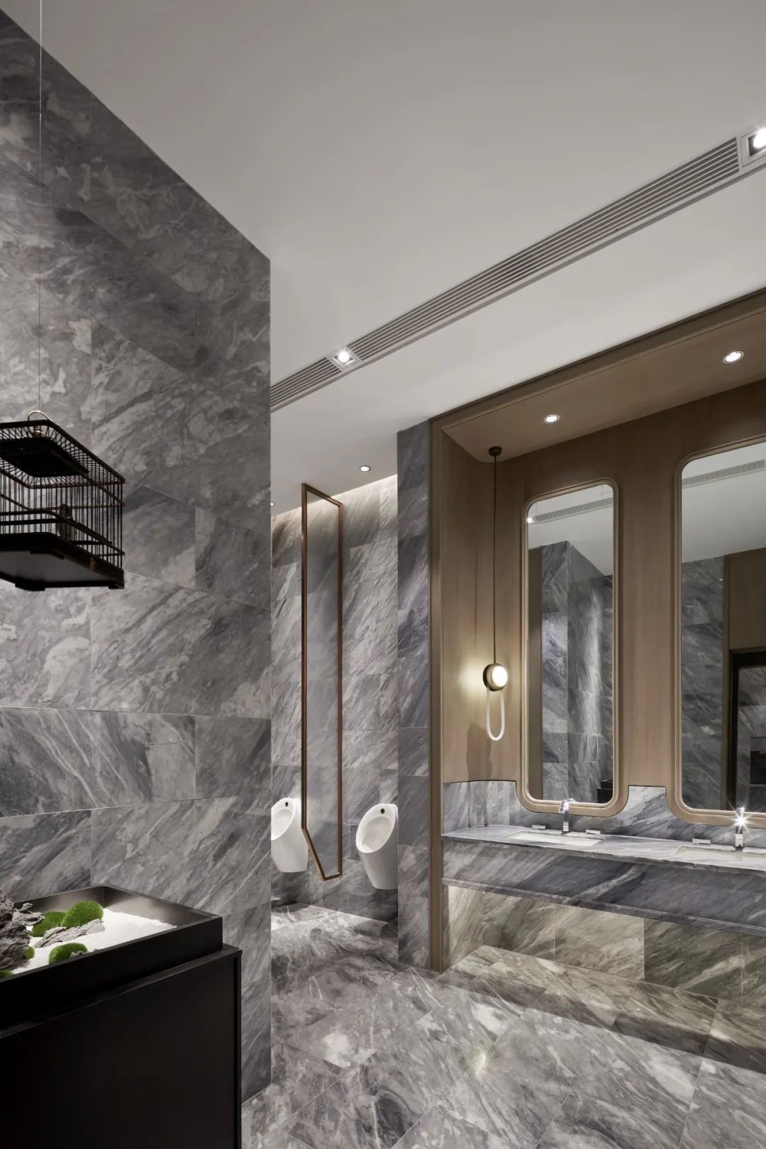 万灵设计创始人卫周敏：水墨兰庭，气韵悠长