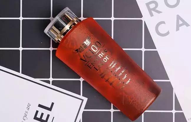 用精华水还是爽肤水好,用精华水好还是爽肤水好