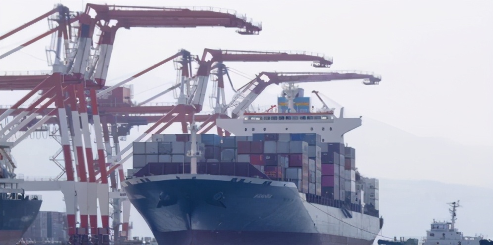 1个40尺货柜到美国的运费,一个货柜到美国多少运费