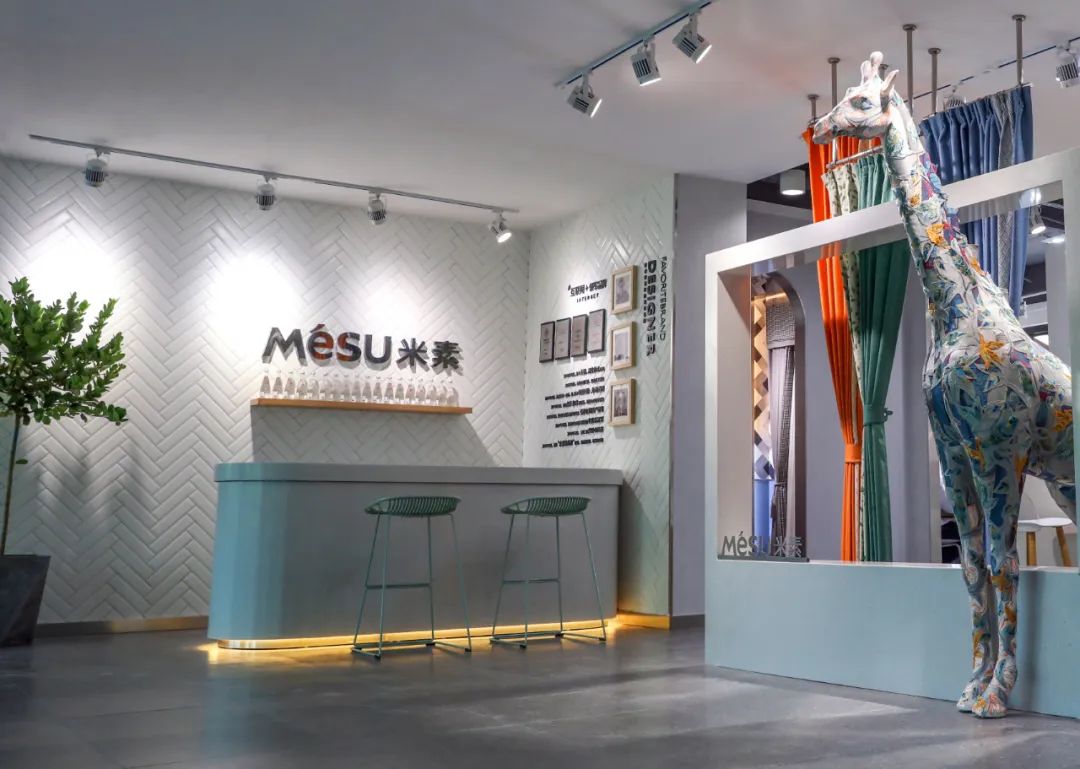 乘风破浪全能“女魔头”的设计江湖