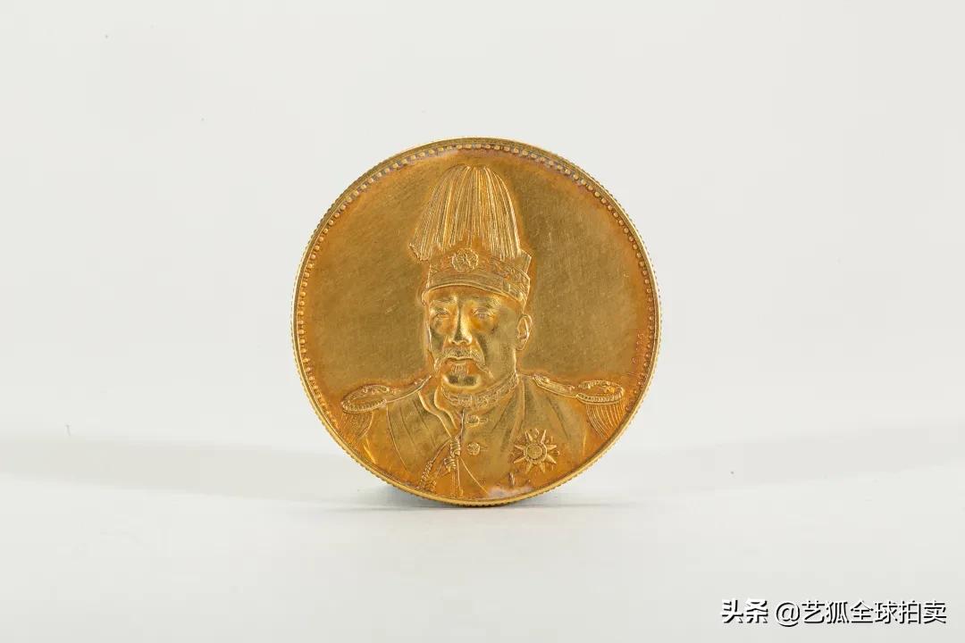 乾隆御制四方景泰蓝花鸟拍卖价格,清乾隆铜鎏金景泰蓝镶嵌宝石宫灯