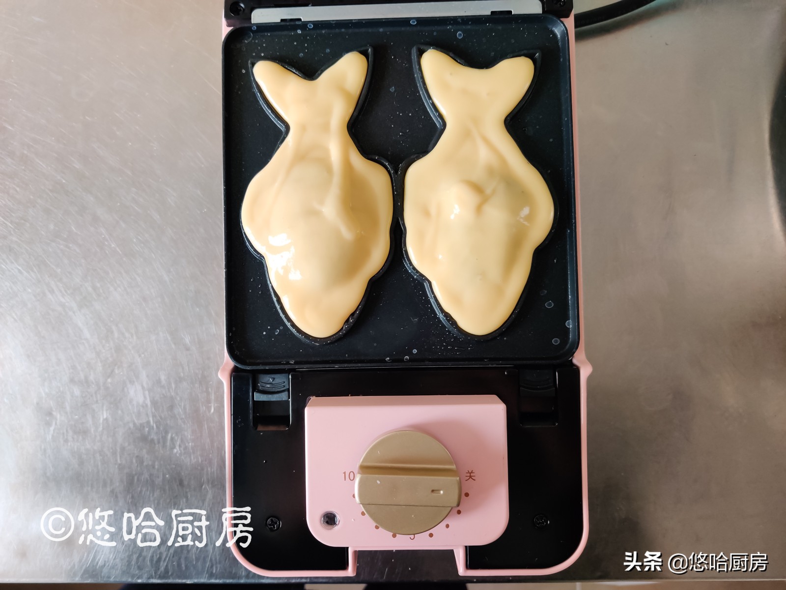 这条鱼不用刮鳞，更不用炖，一勺面糊做一条，动漫迷最爱的就是它