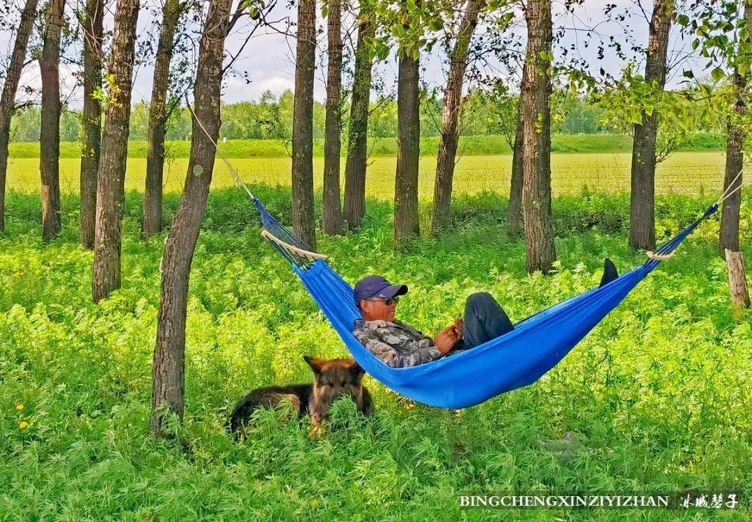 黑河挨着哪里,黑河远方文学