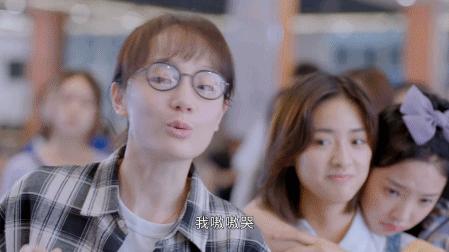 一上来就让她们撕？这剧真敢拍