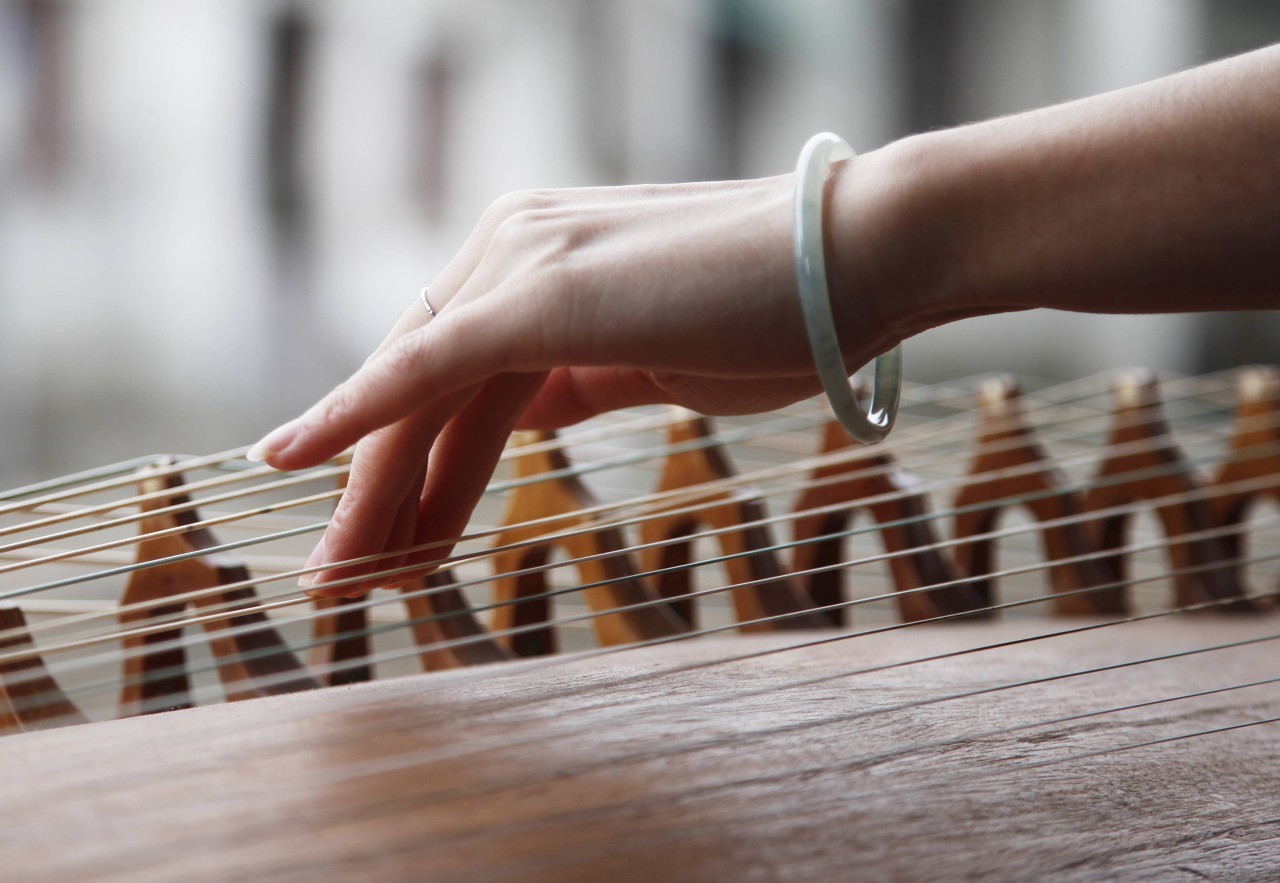 选购古筝品牌注意事项,古筝挑选注意事项及禁忌