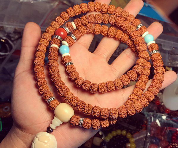 金刚菩提真假鉴别最简单方法,尼泊尔金刚菩提真假辨别